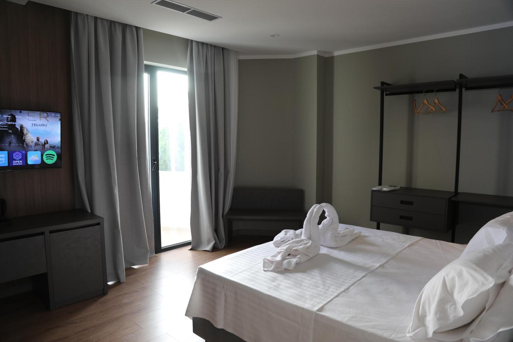 Kruja Luxury Suites Kültér fotó
