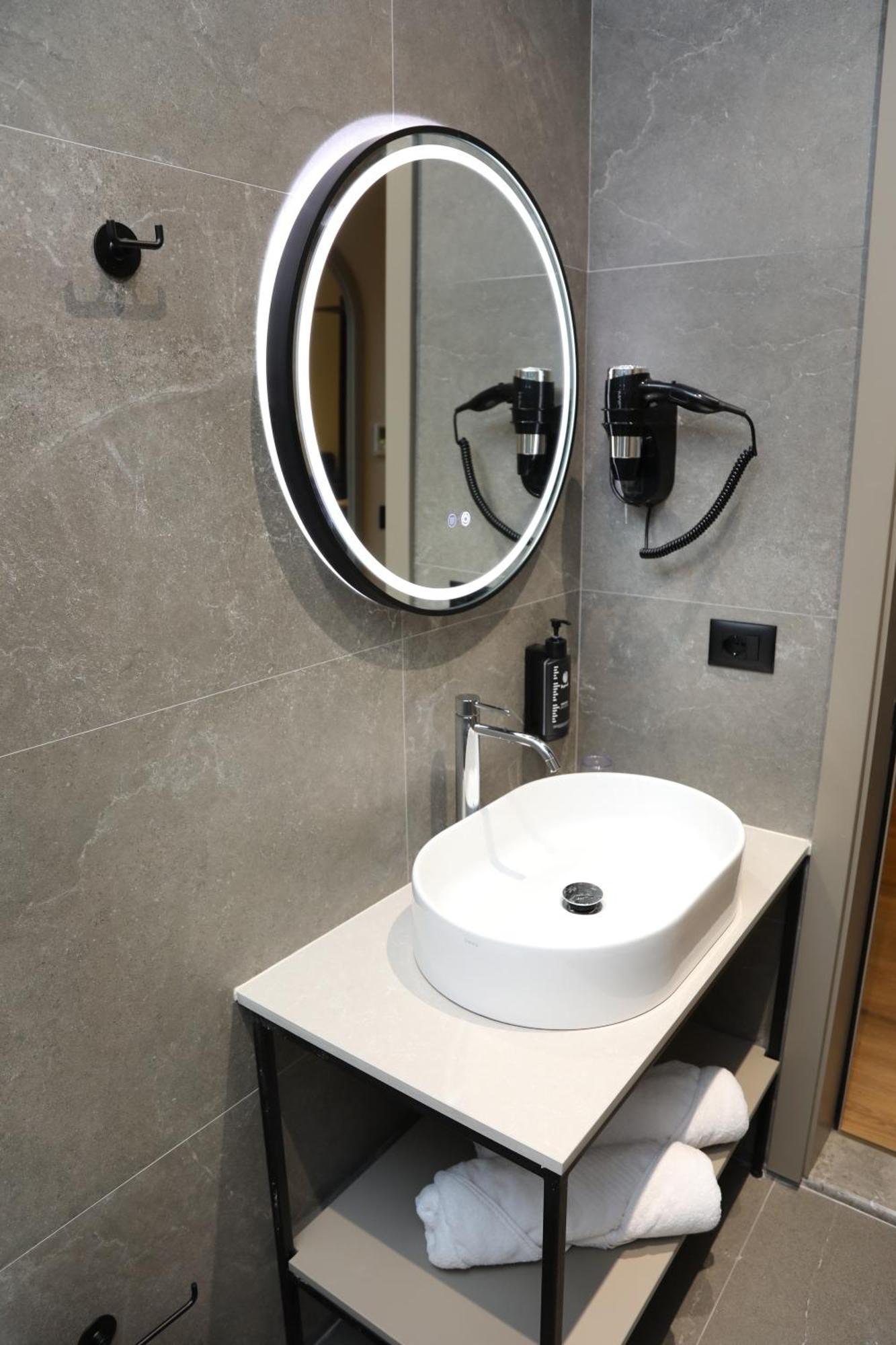 Kruja Luxury Suites Kültér fotó